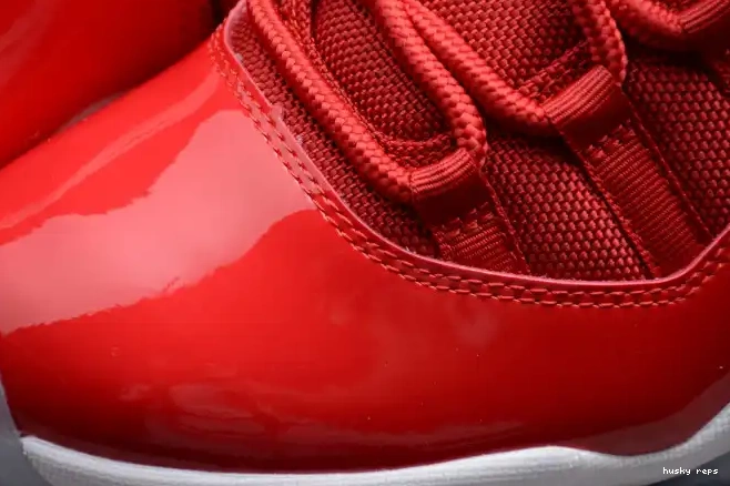 Cheap Husky RetroGym Red 11 Jordan 378037-623 Air 0502